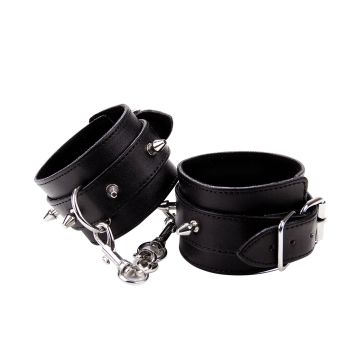 Ouch! Spiked Leather Handboeien Zwart